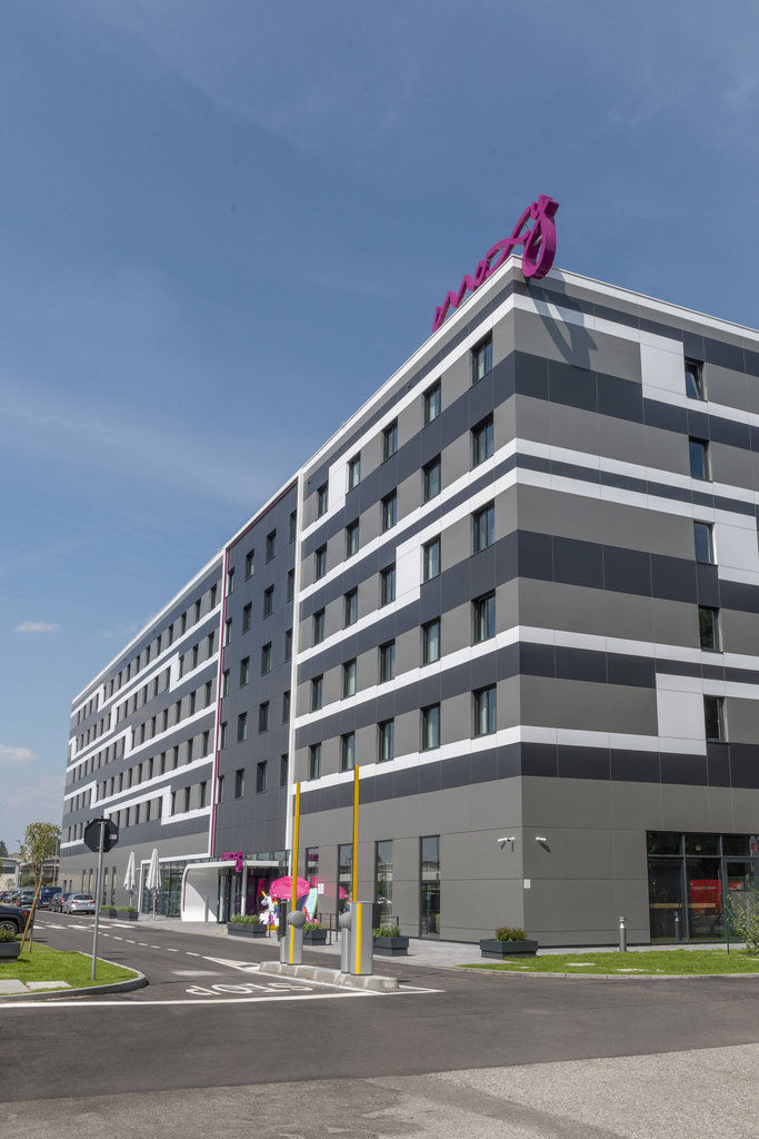 Moxy Milan Linate Airport Hotel Segrate Exterior photo